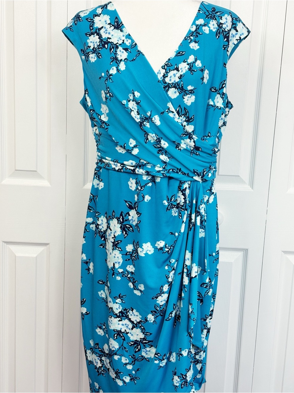 Chaps Light Blue Floral Faux Wrap Jersey Knit Sleeveless Sheath Dress XL